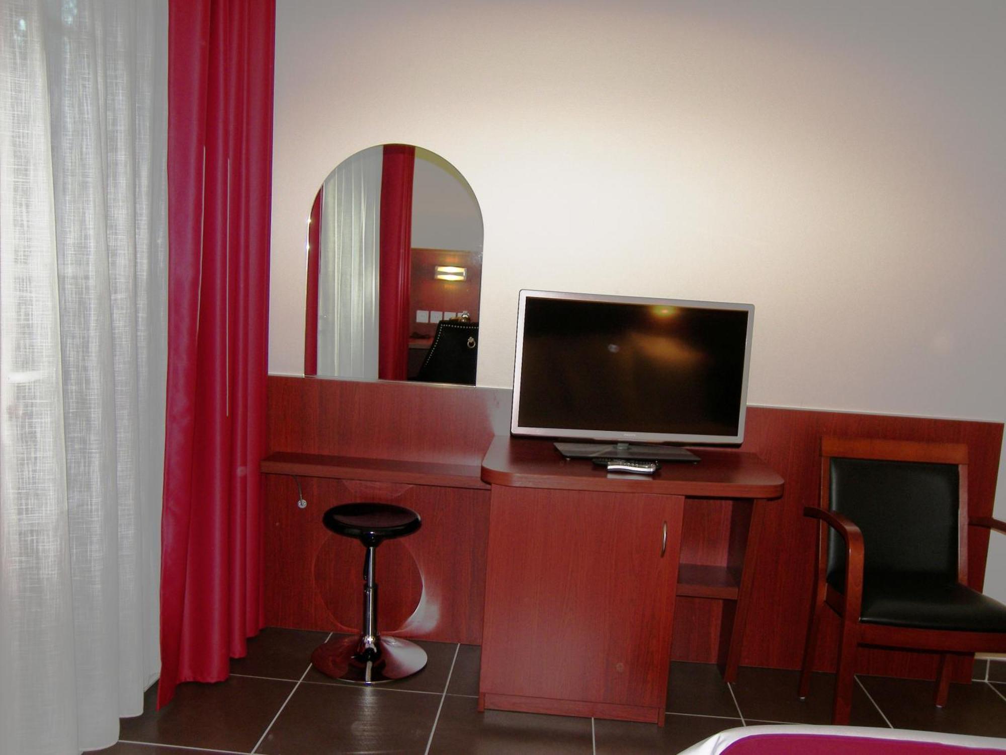 Hostellerie Del Matin Calme Montverdun Luaran gambar