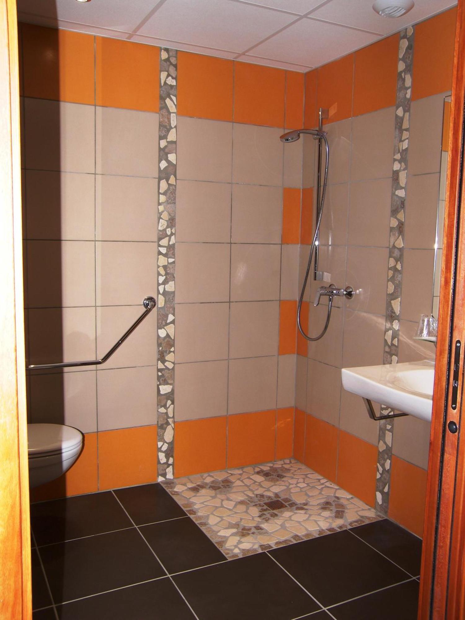 Hostellerie Del Matin Calme Montverdun Luaran gambar