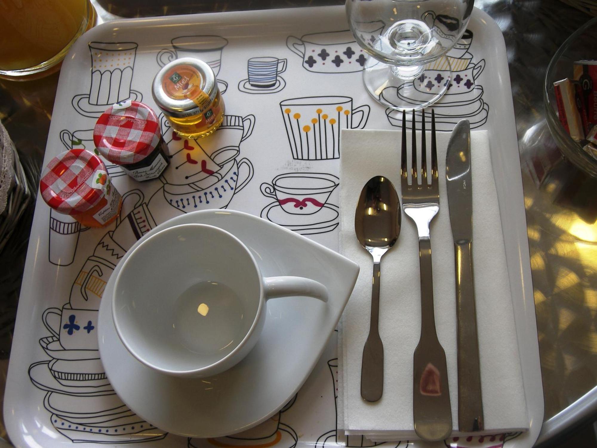 Hostellerie Del Matin Calme Montverdun Luaran gambar